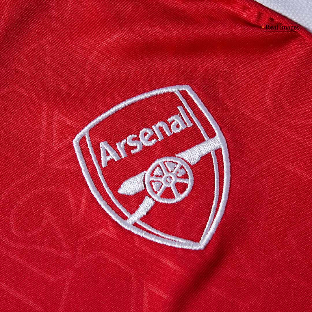 Gyerek Arsenal 
Otthoni 
Mez 
Készlet (Mez + Nadrág + Zokni) 
2025/26 
Piros