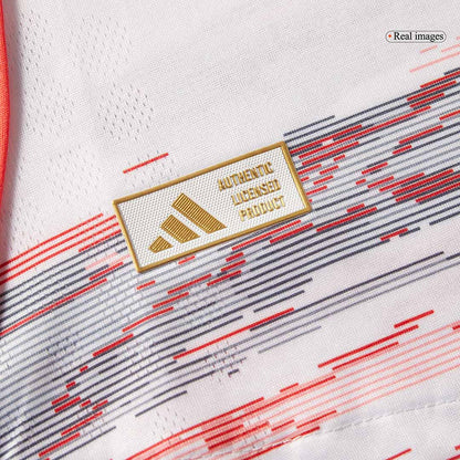 MÜLLER Special #25 Játékos Bayern Munich Idegenbeli Soccer Mez 2025/26 Fehér