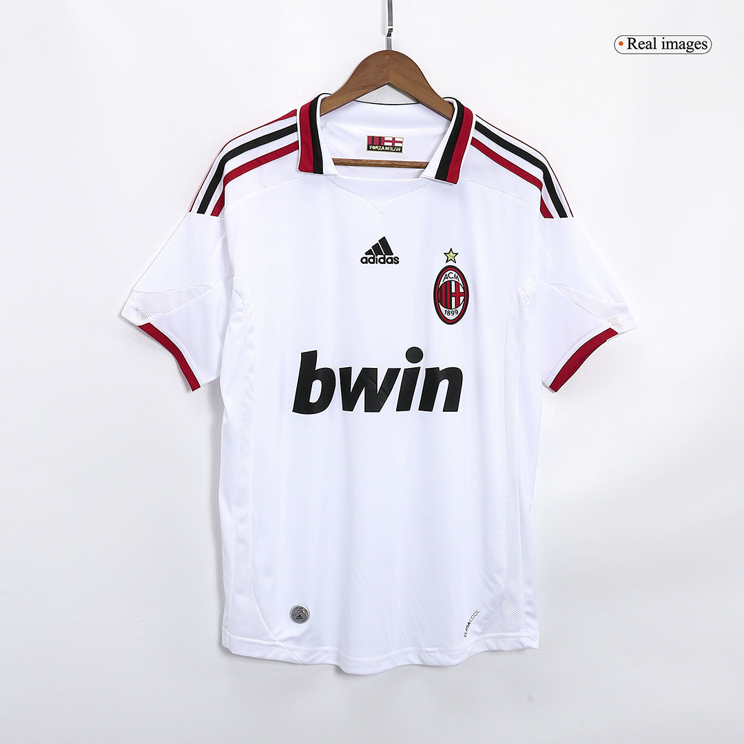 AC Milan Idegenbeli Retro Futball Mez 2009/10 Fehér 2025/26