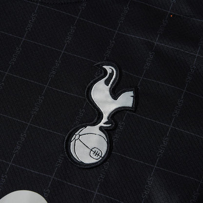 XAVI #7 Tottenham Hotspur 
 Idegen 
 Futball Mez 
2025/26 
 Fekete