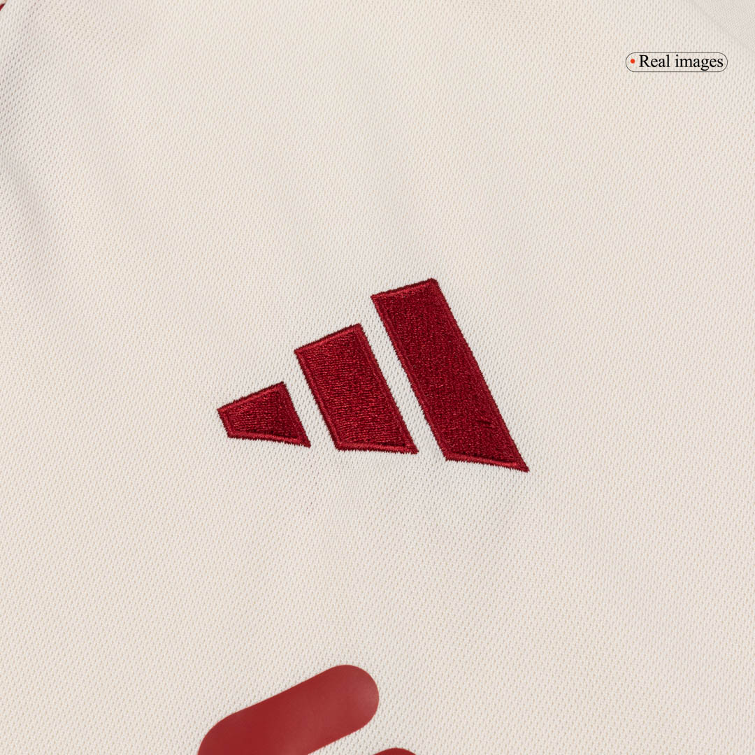 Liverpool Idegenbeli Mez 2025/26 Fehér