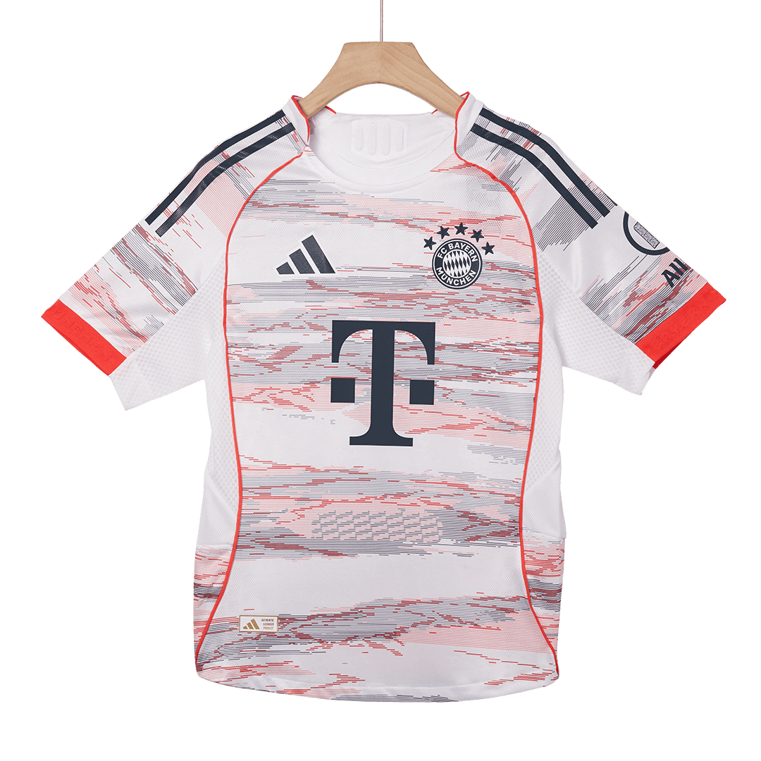 OLISE #17 Bayern Munich Játékos Idegenbeli Mez 2025/26 Fehér