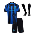 Gyerek Inter Milan 
Otthoni 
Mez 
Készlet (Mez + Nadrág + Zokni) 
2025/26