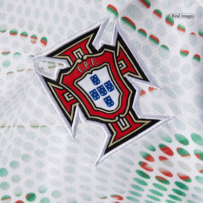 RONALDO #7 Portugália Idegenbeli Hosszú Ujjú Mez 2025- Fehér