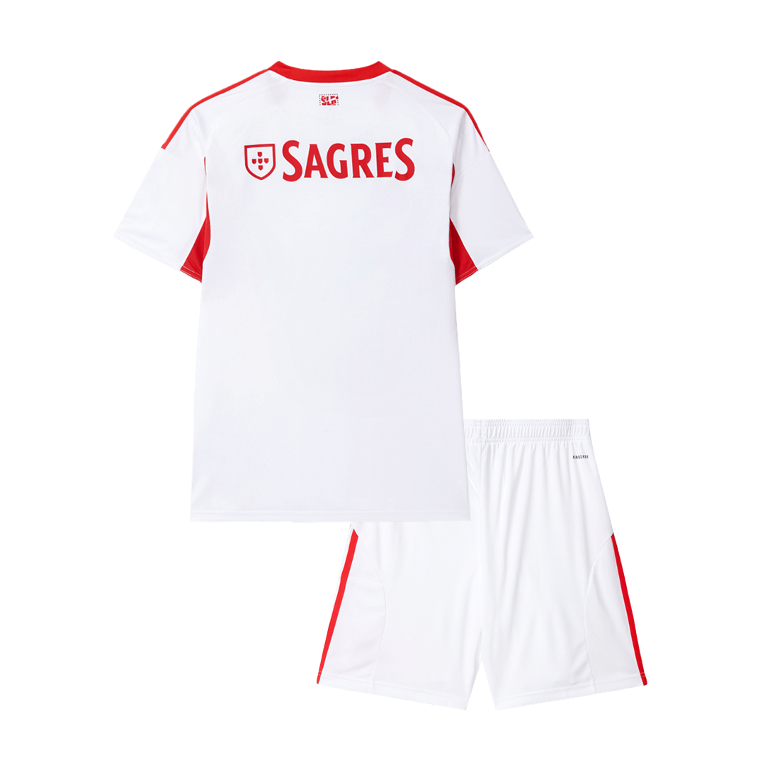 Gyerek Benfica 
 Idegenbeli Harmadik 
Mez 
 
2025/26 
 Fehér